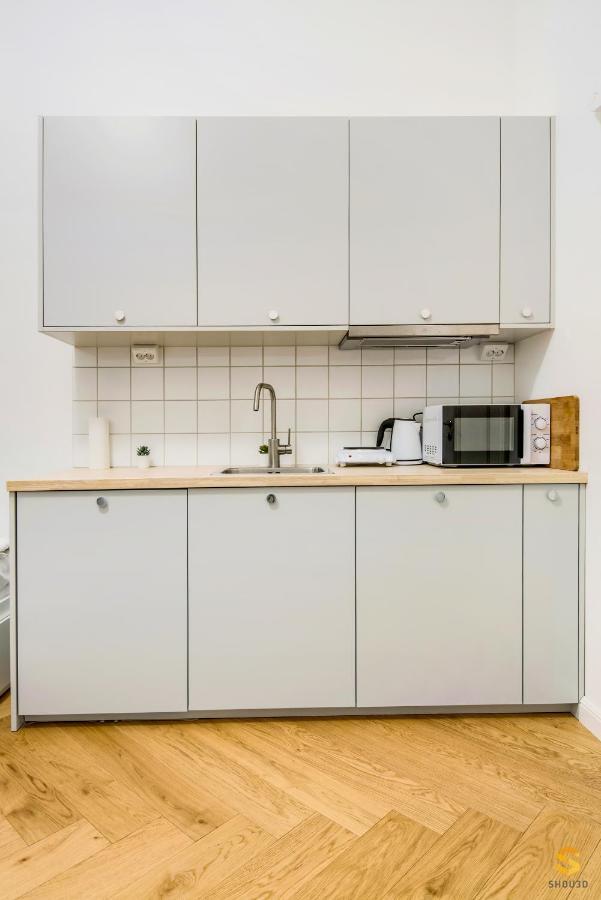 Ferienwohnung WeHost Pieni Roobertinkatu Big 13 Helsinki Exterior foto